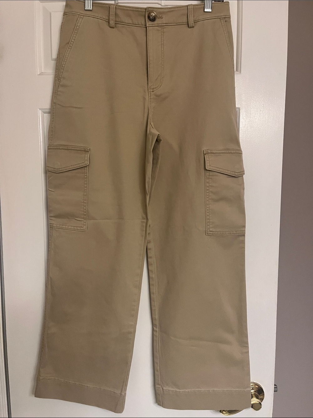 LOFT Women's Cargo Pants in Khaki/Tan